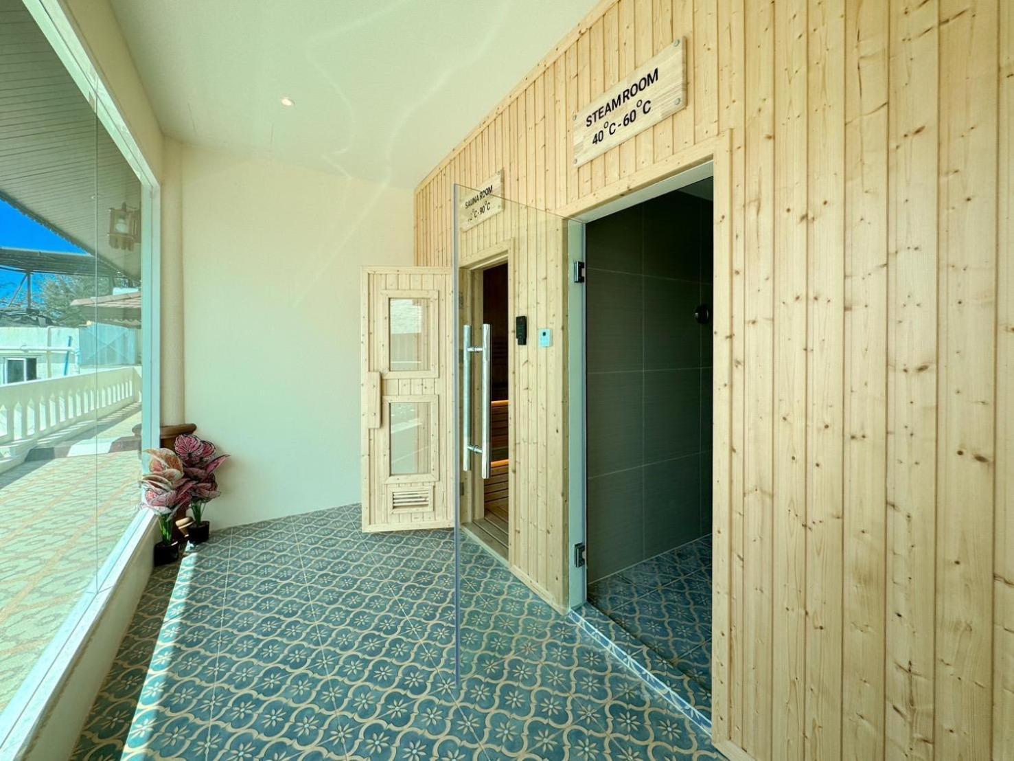 Clarian Hotel Beach Patong מראה חיצוני תמונה